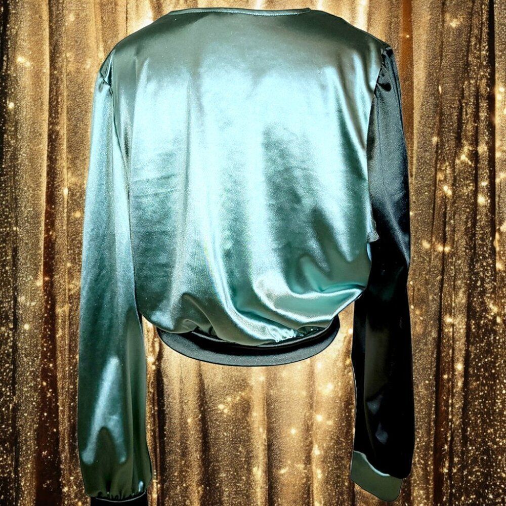 Green jeweled 2-tone long sleeves shiny panel shirt - Picture 4 of 12